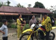 Wabup Muchsin Hasan Menyusuri Jalanan Di Ketol, Masih Banyak Tertutup Lumpur