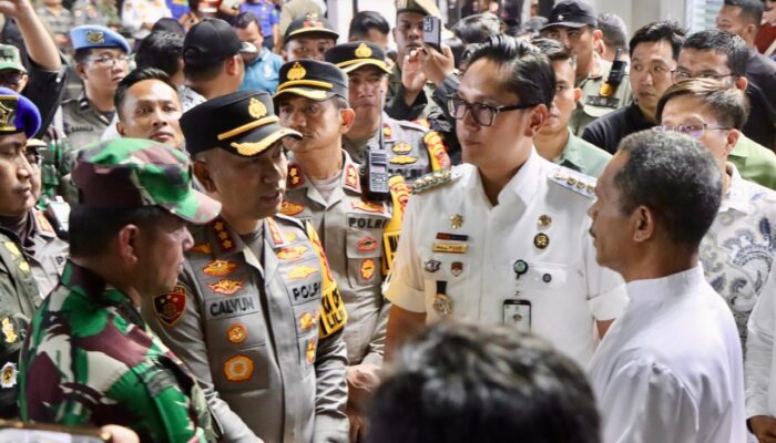 Kapolrestabes Medan Pimpin Patroli Skala Besar Malam Natal