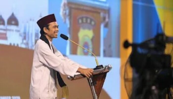Ustadz Abdul Somad Sampaikan Tausiyah Trauma Healing di Polda Aceh Melalui Pendekatan Religi