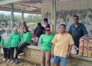Wujud Rasa Empati, Korban Banjir Salurkan Donasi Buat Korban Banjir Di Desa Sekoci