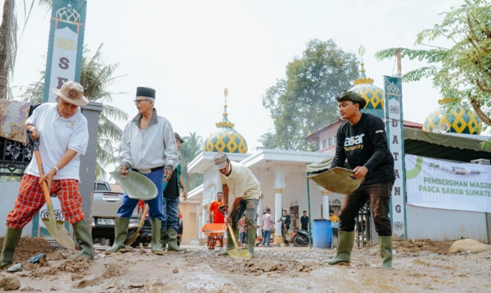Pendampingan Pemulihan Pascabencana Banjir Melalui Gotong Royong