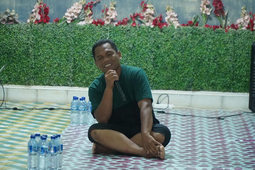 Kisah Heroik Mas Baron: Berenang Tembus Banjir Demi Normalkan Komunikasi PEP Rantau Field