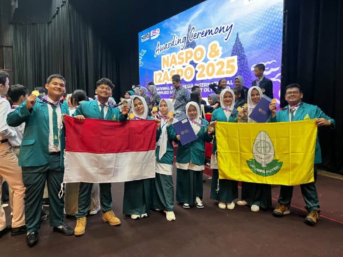 Siswa SMAN 1 Banda Aceh Borong Dua Medali Emas Dan Special Award I2ASPO UGM