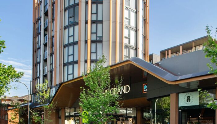 Hanya Setahun Setelah Akuisisi One Global Gallery – Eastlakes, One Global Capital Bagikan Dividen Natal Perdana