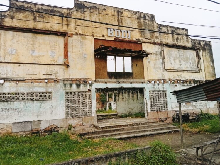 Gedung PHR Budi, Menyimpan Nostalgia Nonton Film Era 80-90-an