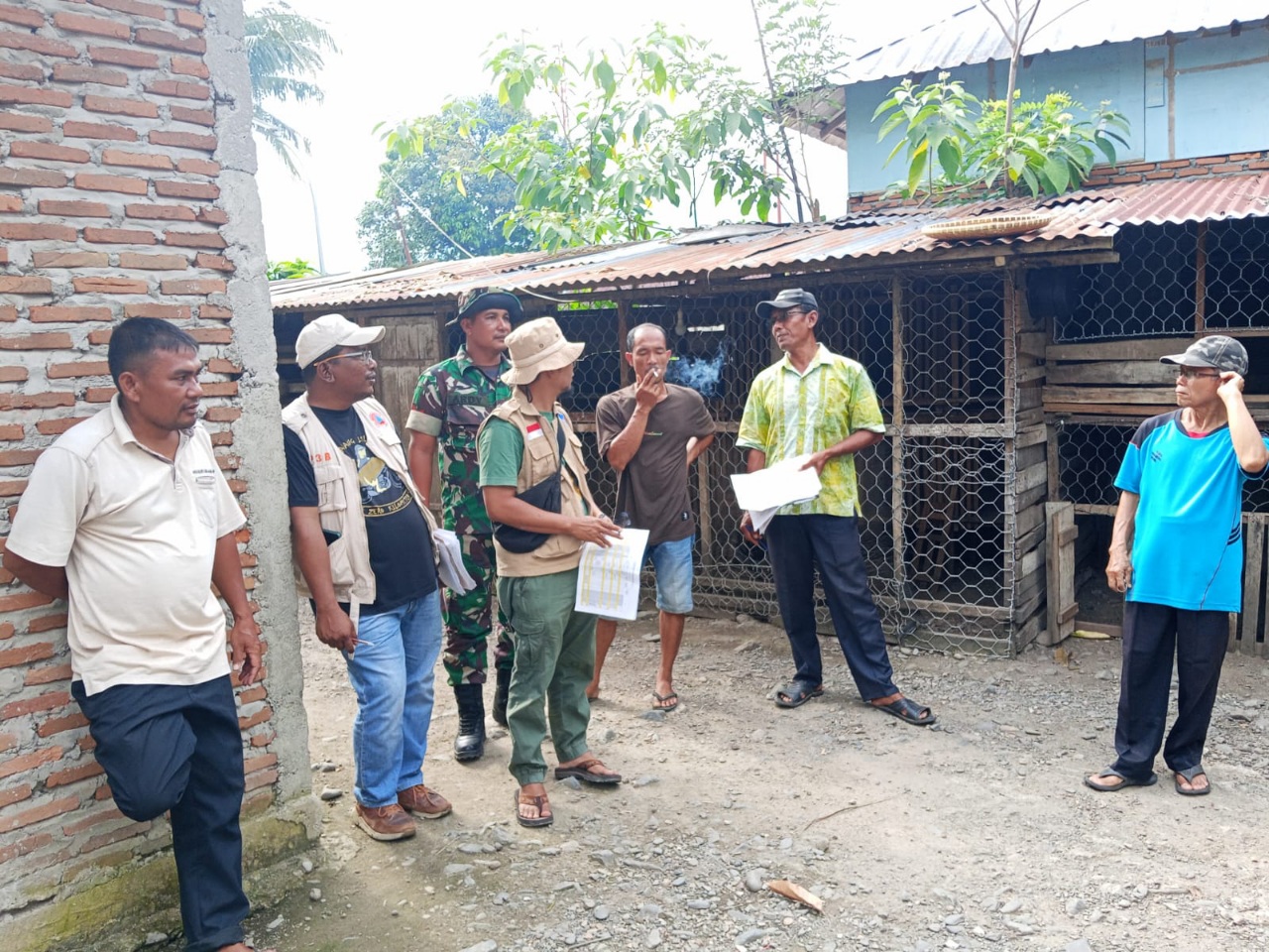 Camat Darul Hasanah Agara Apresiasi Tim Pendataan Rumah Rusak