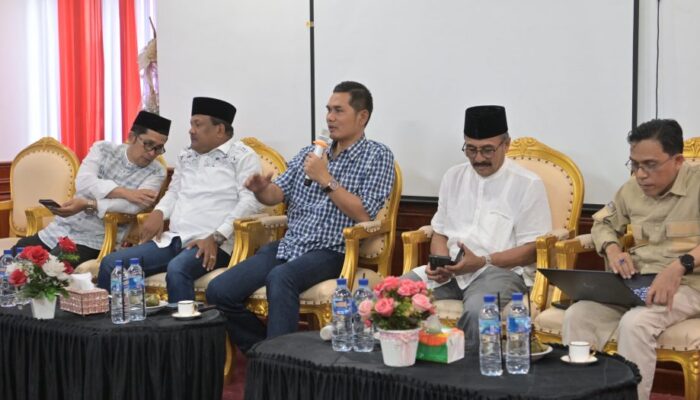 Sekda Aceh Instruksikan Pemkab Bireuen Percepat Pendataan Rumah Korban Banjir