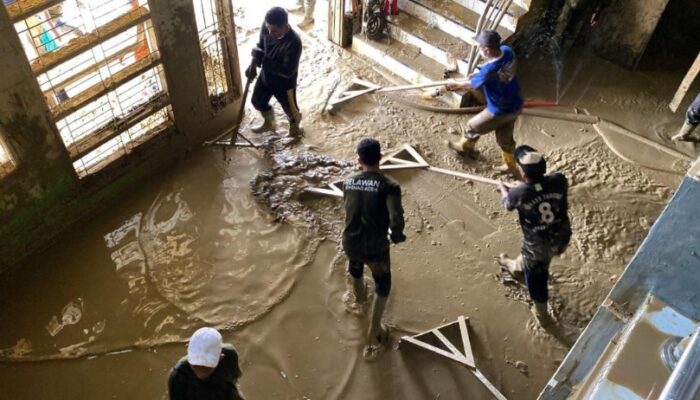 Banjir Rusak Total Peralatan Kantor, Kemenag Aceh Turun Ke Aceh Tamiang
