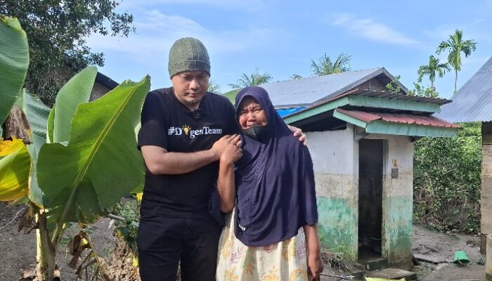 Ikatan Notaris Indonesia Sukoharjo Serahkan Bantuan Korban Banjir Peusangan