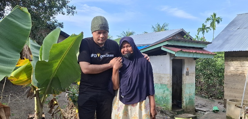 Ikatan Notaris Indonesia Sukoharjo Serahkan Bantuan Korban Banjir Peusangan