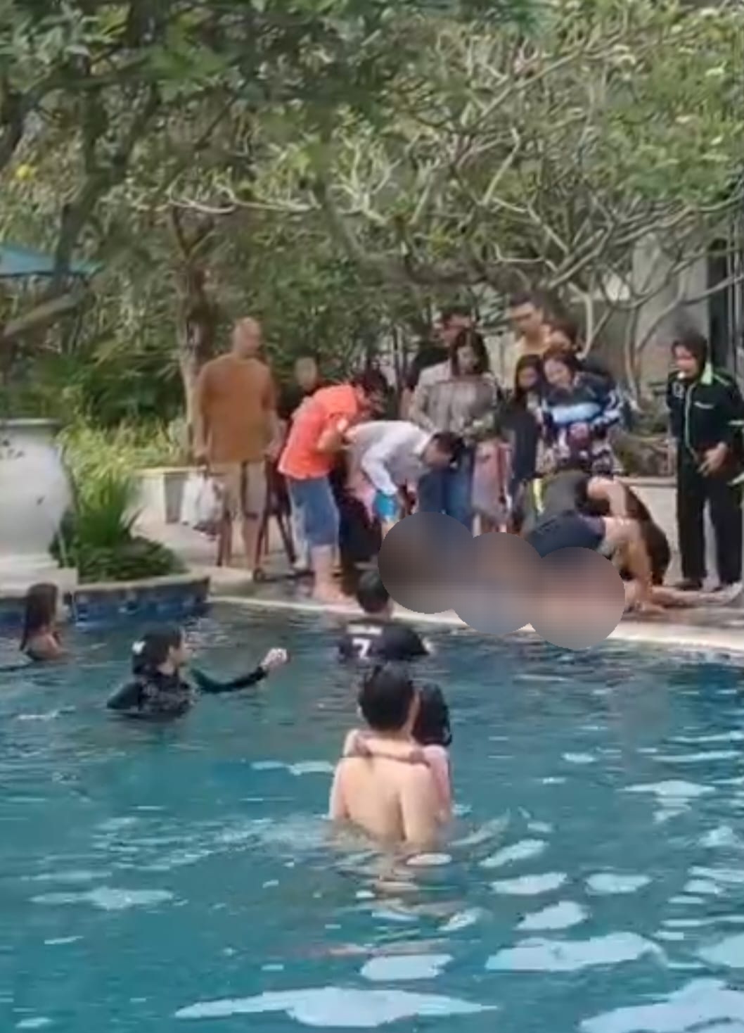 Dua Bocah Kembar Tewas Tenggelam di Kolam Renang Citra Land Medan Estate