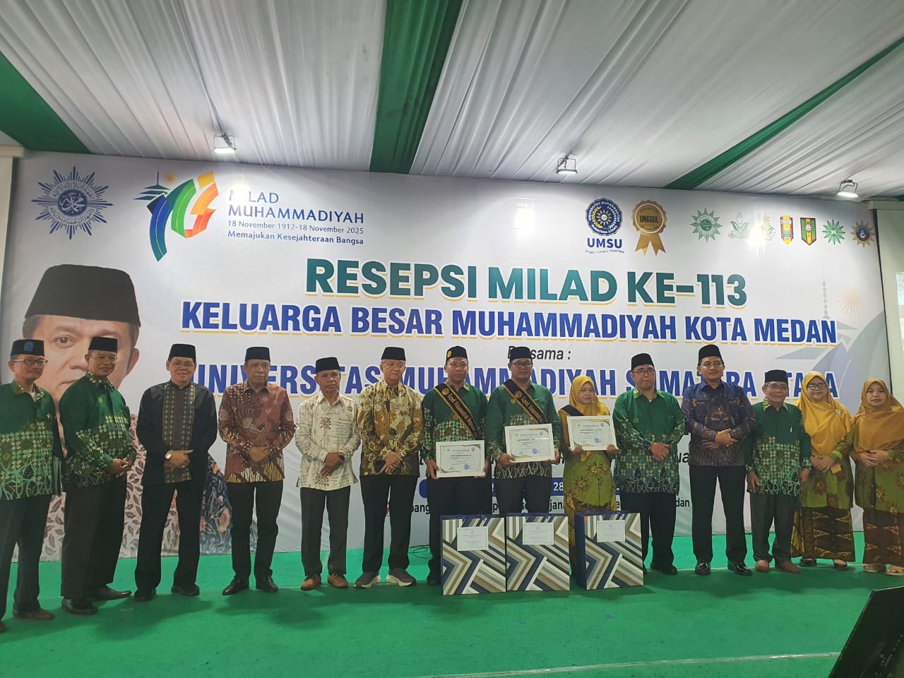 Majelis Dikdasmen & PNF Muhammadiyah Kota Medan Apresiasi Kepala Sekolah Berprestasi