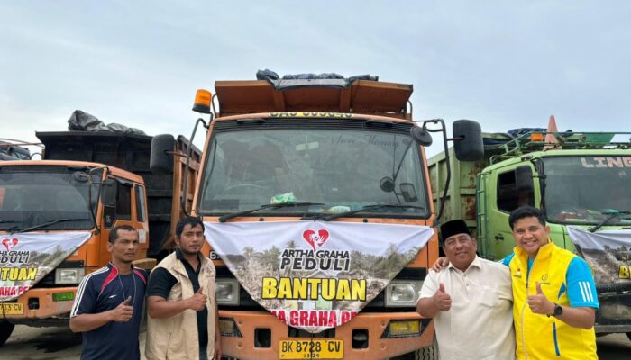 Artha Graha Peduli Dan DMDI Indonesia Kirim Alat Berat Dan Puluhan Ton Barang Ke Aceh