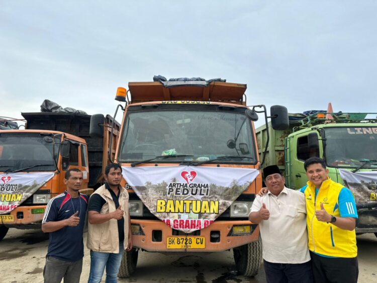 Artha Graha Peduli Dan DMDI Indonesia Kirim Alat Berat Dan Puluhan Ton Barang Ke Aceh