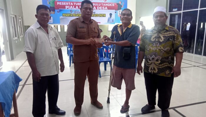 27 Warga Miskin Desa Pasar VI Kualanamu Dapat BLT dari Pemerintahan Desa