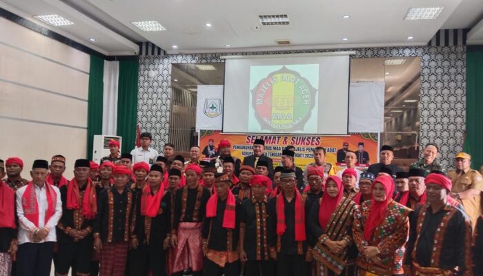 Mantan Anggota DPRK Agara Kasri Selian Resmi Jabat Ketua MAA 2025-2030