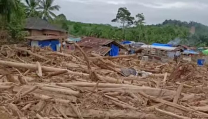 Banjir Bandang Sumatra Hilangkan 22 Desa