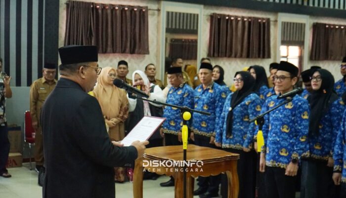 Bupati Agara Lantik 37 Kepala Sekolah Dan 18 Kapus Serta 3 Administrator