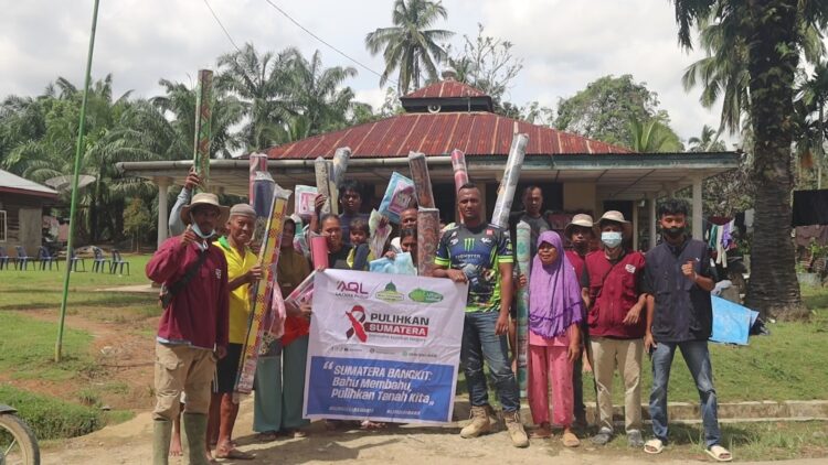 Pasca-Banjir Aceh Tamiang, Ratusan KK Mulai Terima Bantuan Perlengkapan Tidur