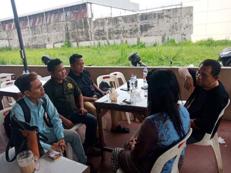 Kolaborasi Lembaga Investigasi Advokasi Aktifis Dan Media Lepas Keberangkatan Aktifis Nasional Ke Pekanbaru