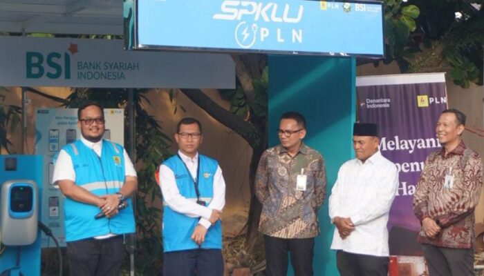 Sinergi Hijau BUMN Dan Umat: BSI & PLN Hadirkan SPKLU Berbasis Masjid Di Medan