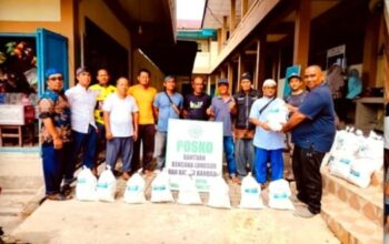 Tim SANTANA UM Tapsel Turun Ke Sibolga Dan Tapteng Bantu Korban Bencana Banjir