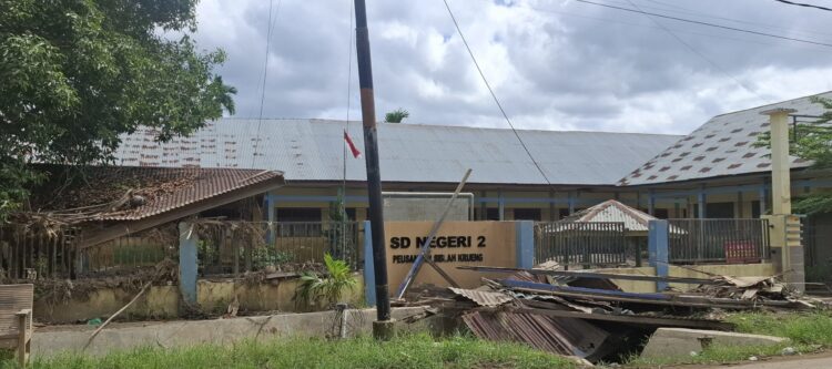 Sebulan Lebih Pasca Banjir, Kondisi Sekolah Di Bireuen Masih Berlumpur