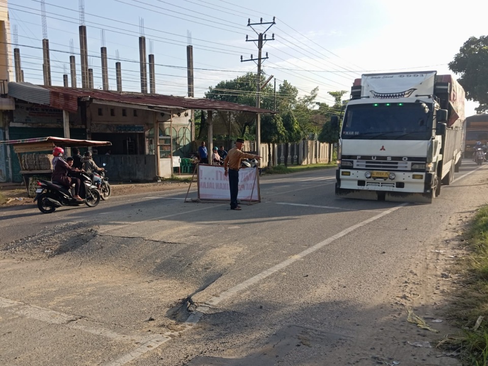 Jembatan Jalan Banda Aceh–Medan Di Aceh Utara Terancam Ambruk