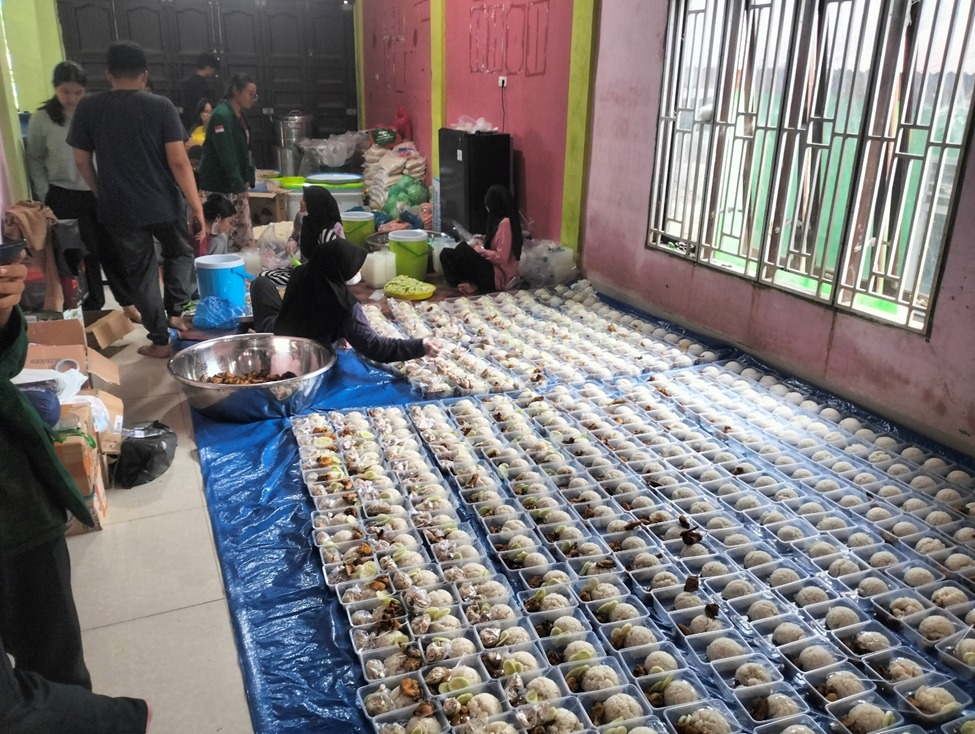 USU Perkuat Ketahanan Pangan Darurat Pascabanjir Langkat Lewat Dapur Umum Berbasis Keilmuan