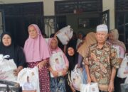 Wakil Ketua Komisi XIII DPR RI H. Sugiat Santoso Bantu Korban Banjir Di Besitang