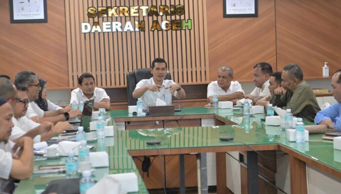 Sekda Aceh Pimpin Rapat Penyusunan Dokumen R3P Pasca Bencana