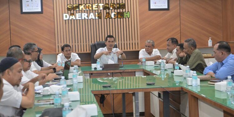 Sekda Aceh Pimpin Rapat Penyusunan Dokumen R3P Pasca Bencana