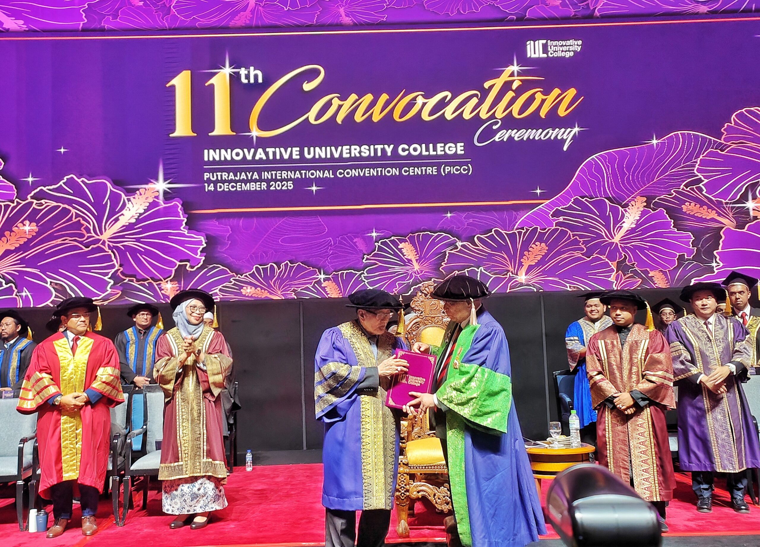 Innovative University College Gelar Anugerah Bergengsi pada Majelis Konvokesyen ke-11 di Putra Jaya