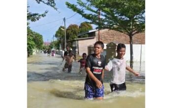 DPR RI Salurkan Bantuan untuk Korban Banjir Sumatera, Desakan Mundur Menteri KLH Menguat