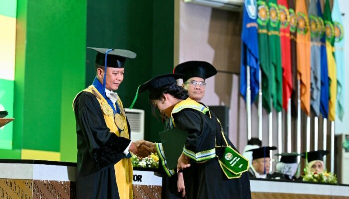 Wisuda 2.656 Sarjana Baru, Rektor USU: Dunia Kerja Butuh Sosok Inovatif