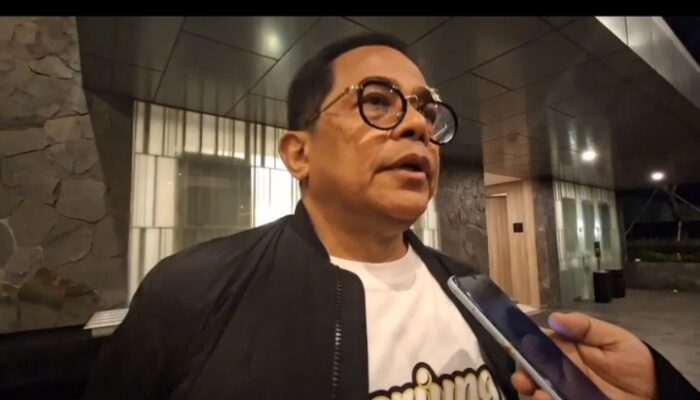 Sekjen DPR Apresiasi Aksi Wartawan Parlemen Galang Dana Untuk Banjir Dan Longsor Aceh,Sumut Dan Sumbar