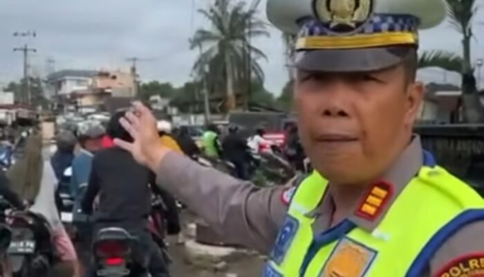 Antrean BBM Terlihat Di Beberapa SPBU Padangsidimpuan, Stok Aman