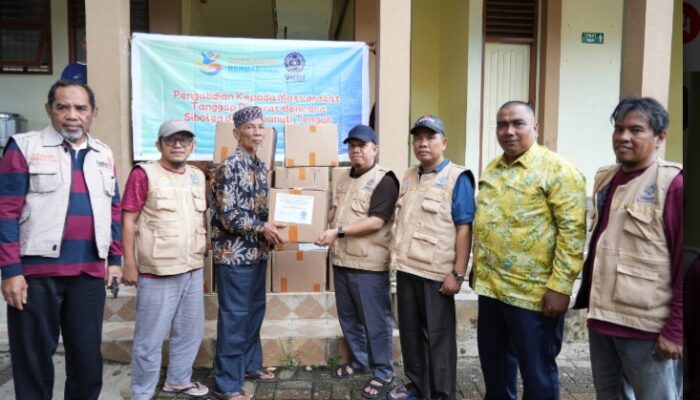 Didukung Kemendiktisaintek RI Tim PKM UMSU Salurkan Bantuan Korban Banjir Di Sibolga Dan Tapteng