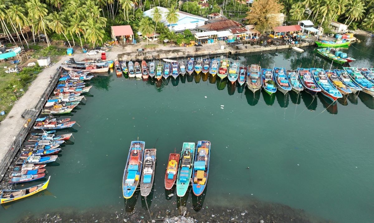 Ekonomi Masyarakat Aceh Selatan Lumpuh Dampak Kelangkaan BBM Dan Padamnya PLN