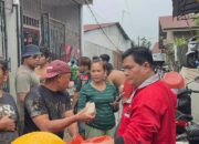 Di Tengah Banjir Melanda Medan, Jusuf Ginting Tuai Apresiasi Warga: “Beliau Hadir Saat Kami Butuh”