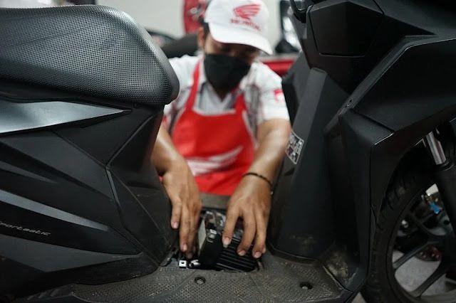 Tips Merawat Baterai Motor Tetap Prima