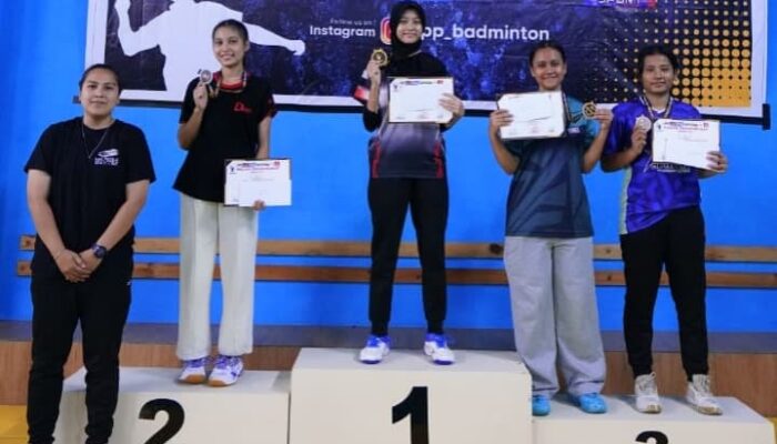 Sabrina Balqis Anwar Siswa SMA Harapan 3 Delitua Juara 1 Badminton Open Pelajar Sumut