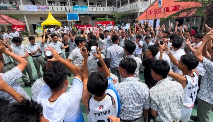 Pelajar Binjai Antusias Sambut Roadshow Honda DBL 2026