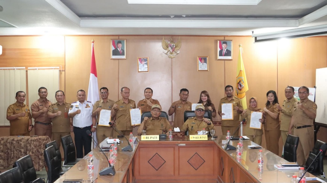 Bupati Dairi Pimpin Serah Terima Jabatan, Minta Jalankan Tugas Sesuai Tupoksi