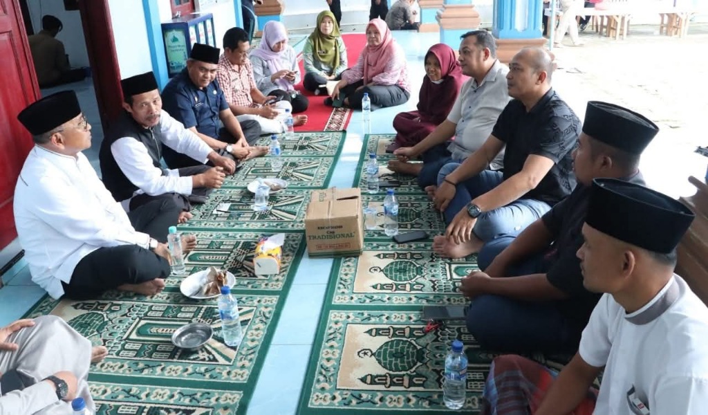 Bupati Ajak Jamaah Masjid Ilham Sigundaba Bangun Simalungun Lebih Baik