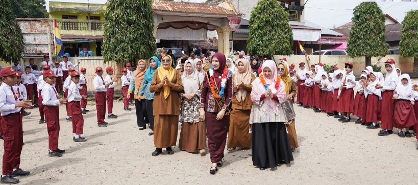 Bunda Literasi Padanglawas: Jadikan Membaca ‘Superpower’ Di Sekolah