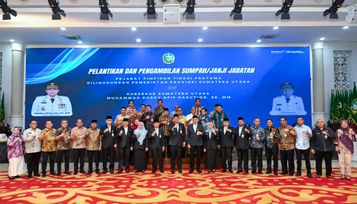 Gubsu Lantik Empat Pejabat, Tegaskan Kerja Cepat