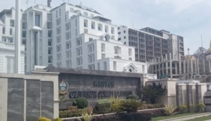 Pemprovsu Jadi “Mesin Sedot” Pejabat, Merit Sistem Terancam