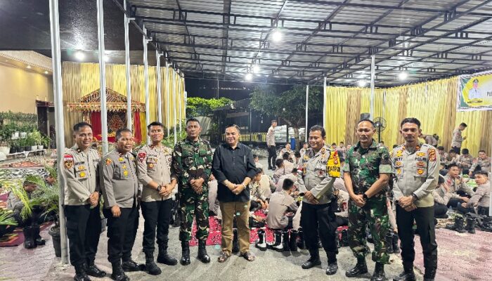 100 Personel Brimob Polda Sulsel Disambut Bupati Salim Fakhry