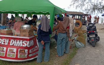 Libur Tahun Baru, Pantai Serambi Deli Dipadati Pengunjung